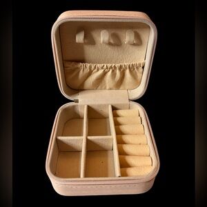 Peachy Pink Faux Leather Zip Around Travel Jewelry Organizer NEW